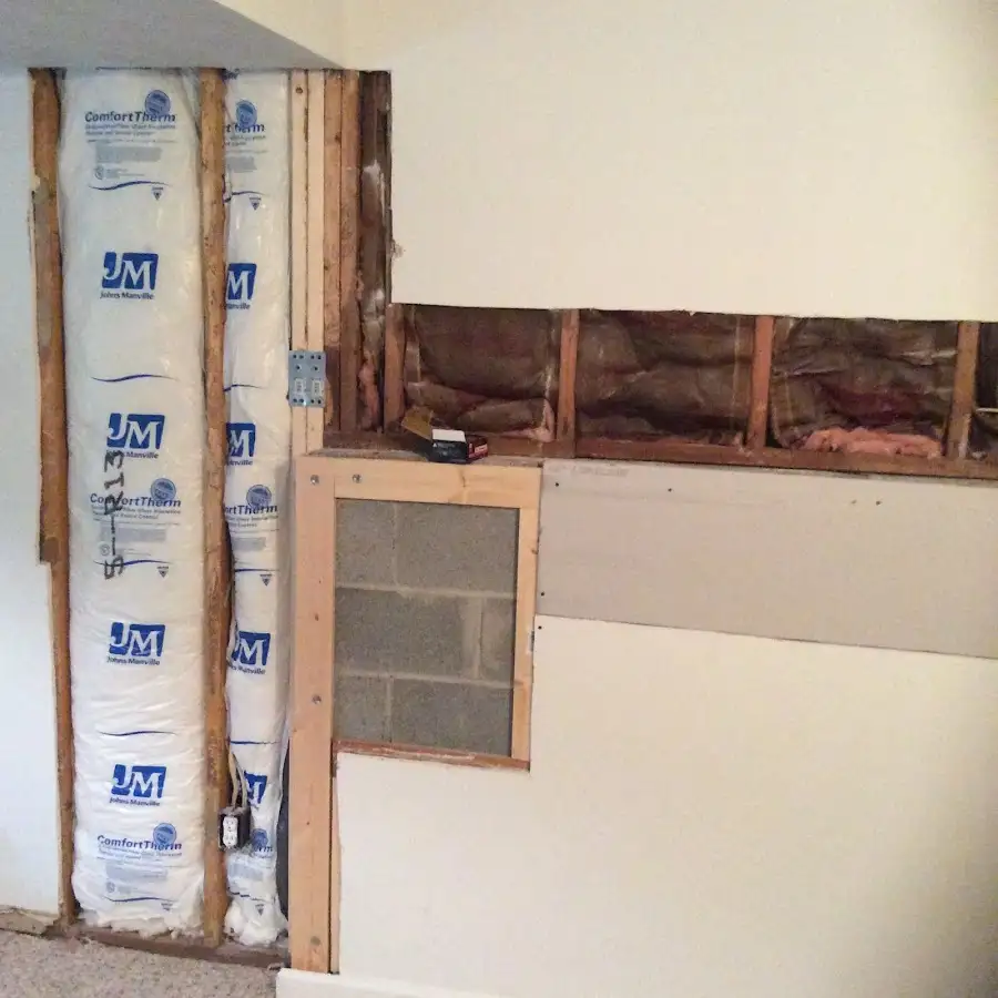 Wall insulation replacement during Structural Drying in La Grange Park
